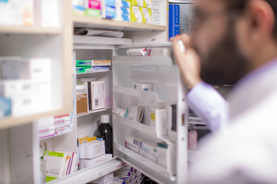 Safe and Legal Ways to Access Zopiclone in the UK Through NHS Services and Registered Online Pharmacies